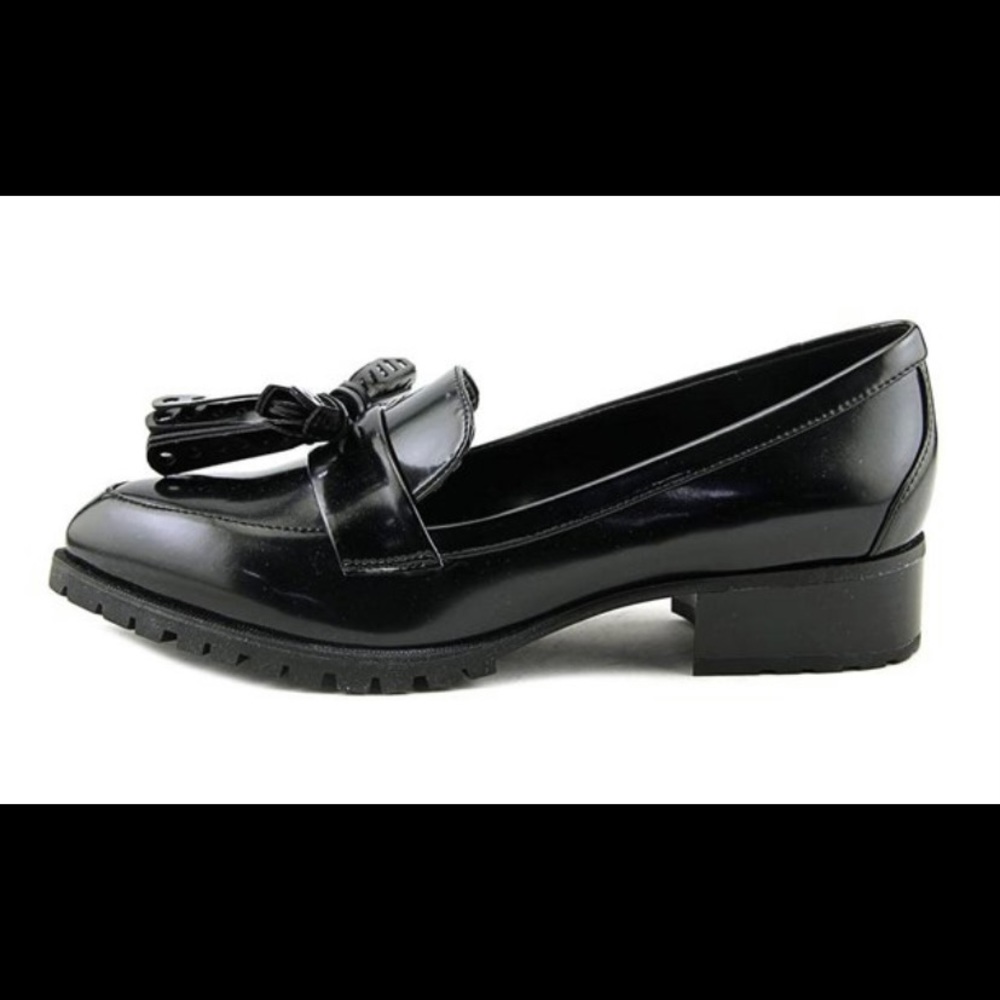 Nine West Leonda Black Loafer shoes, 6.5
